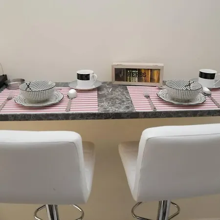 Strata Deluxe Apt. * סלוניקי